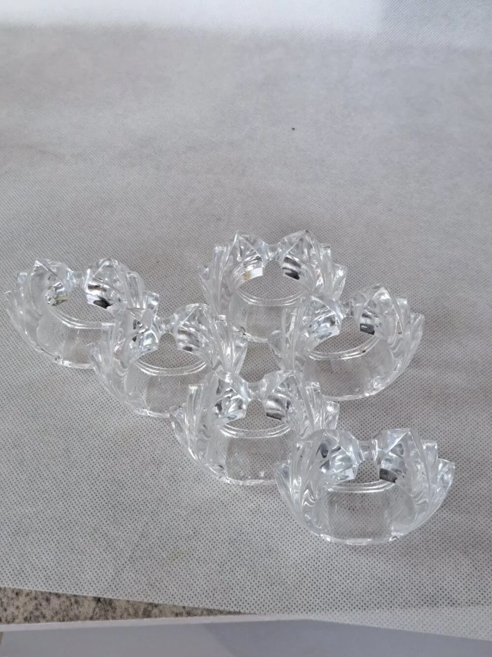 SPIEGELAU BELL’ARTE COLLECTION CRYSTAL BOW/BOWTIE MOTIF SIX MAPKIN RINGS NIB